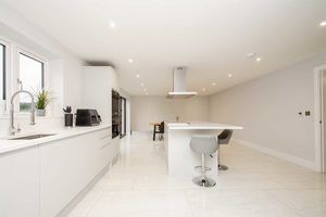 Photo 11- click for photo gallery